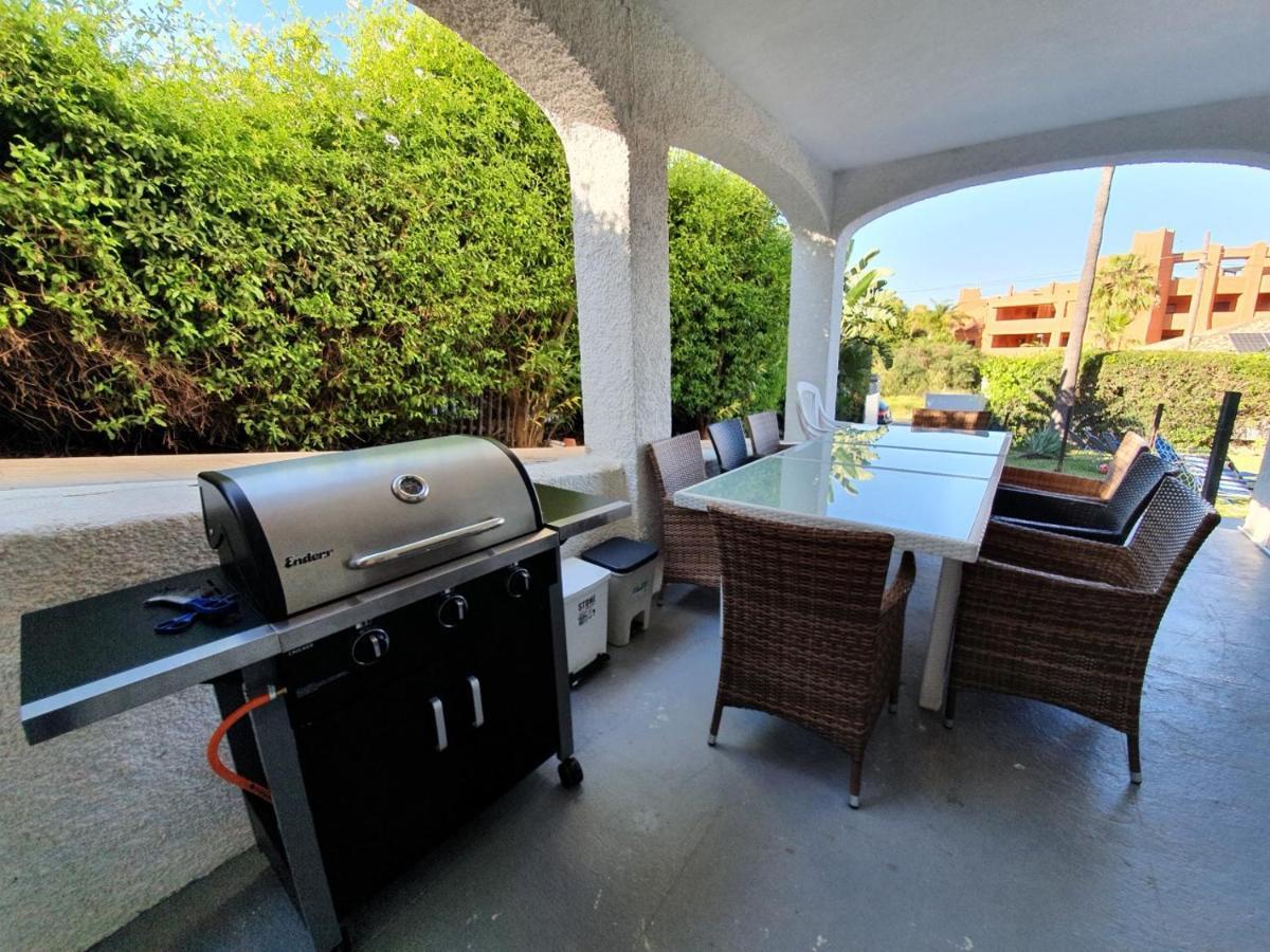 Beautiful 5 Bedroom Villa, Sea Views, Private Pool, Estepona Newly Refurbished Exterior foto